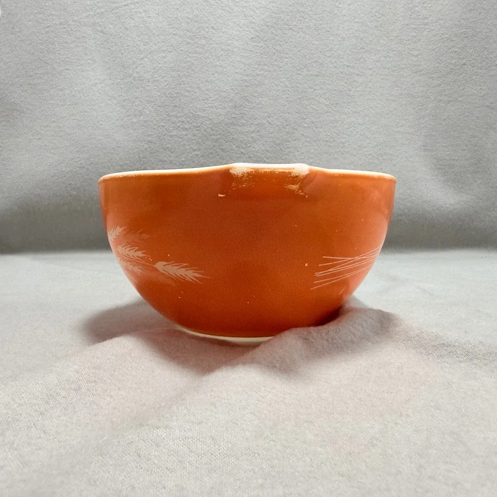 Pyrex Vintage 441 Cinderella Bowl Autumn Wheat Vintage 1.5 Pt Smallest Bowl